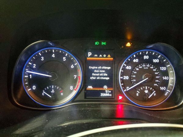 2023 HYUNDAI KONA SE