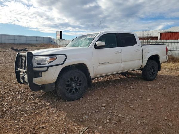 2022 TOYOTA TACOMA SR5