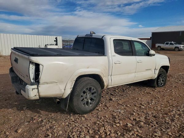 2022 TOYOTA TACOMA SR5