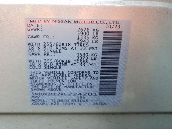 2024 NISSAN PATHFINDER SL