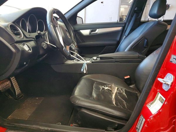 2012 MERCEDES-BENZ C C250