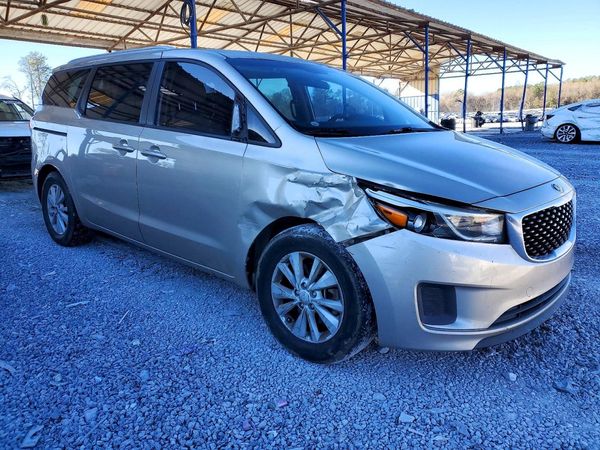 2015 KIA SEDONA GL - Middle-low