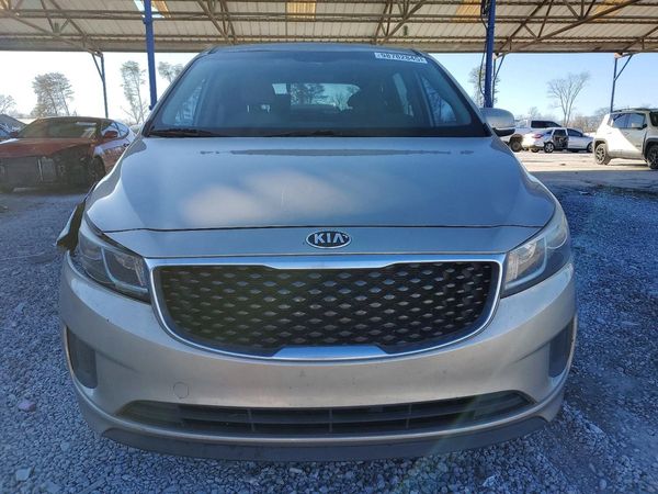 2015 KIA SEDONA GL - Middle-low