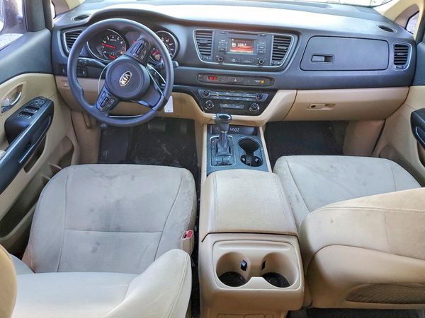 2015 KIA SEDONA GL - Middle-low