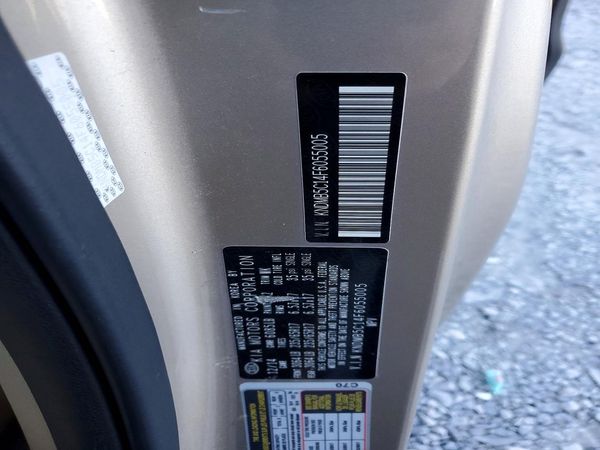 2015 KIA SEDONA GL - Middle-low