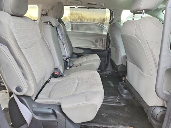 2024 TOYOTA SIENNA