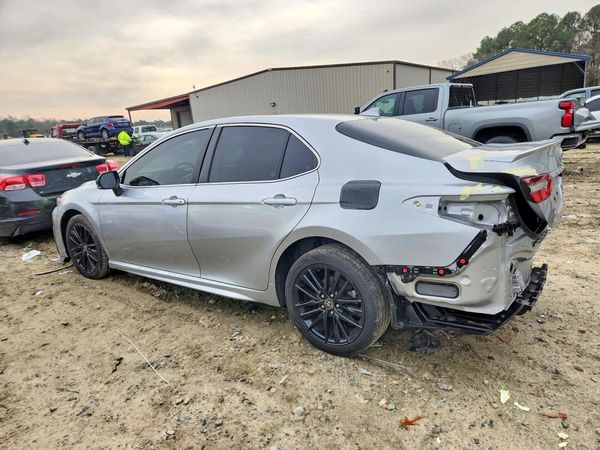 2022 TOYOTA CAMRY