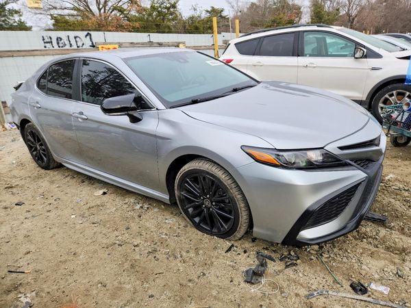 2022 TOYOTA CAMRY
