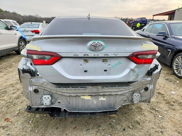 2022 TOYOTA CAMRY