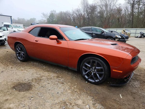 2020 DODGE CHALLENGER SXT