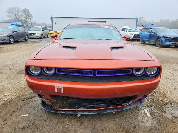 2020 DODGE CHALLENGER SXT