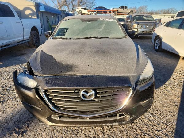 2017 MAZDA 3