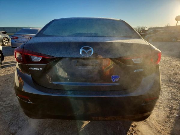 2017 MAZDA 3