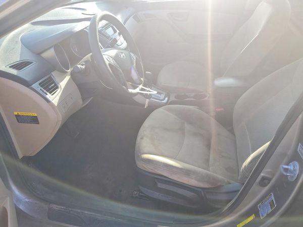 2013 HYUNDAI ELANTRA
