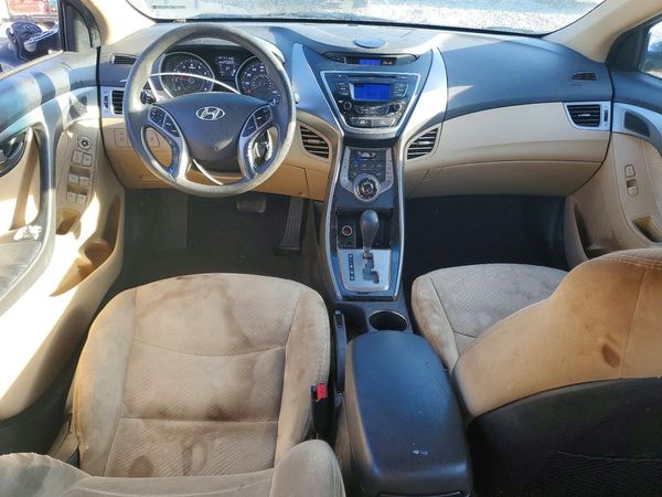 2013 HYUNDAI ELANTRA