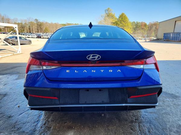 2024 HYUNDAI ELANTRA SEL — DIRR