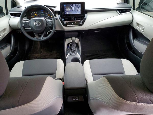 2024 TOYOTA COROLLA