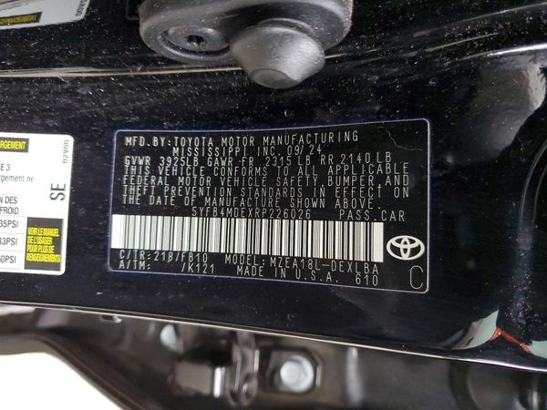 2024 TOYOTA COROLLA