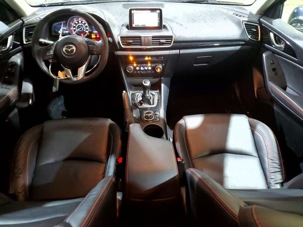 2015 MAZDA 3