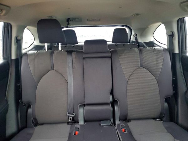 2022 TOYOTA HIGHLANDER L