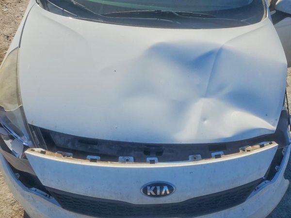 2016 KIA RIO LX A/T