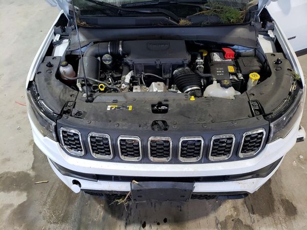 2025 JEEP COMPASS North, Latitude
