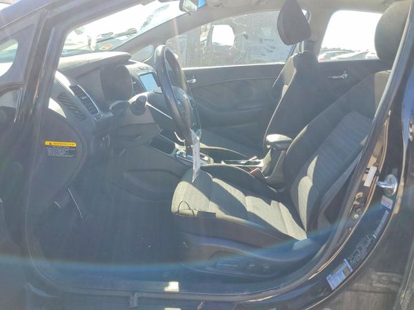 2017 KIA FORTE LX Popular, S