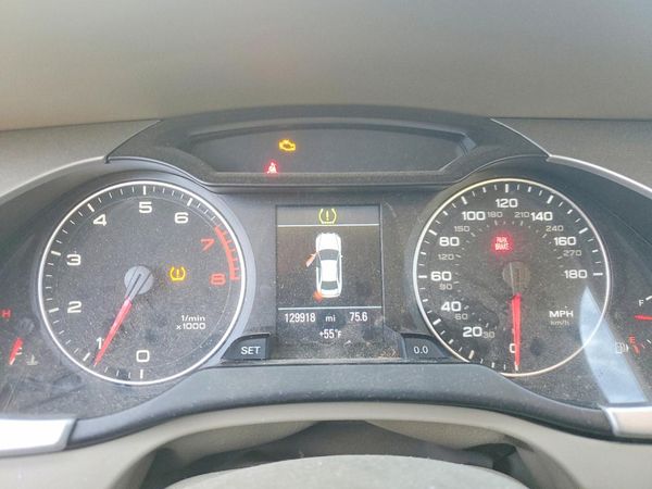 2012 AUDI A4