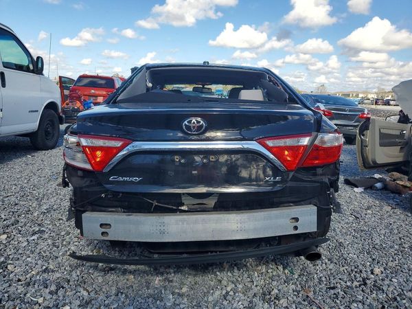2015 TOYOTA CAMRY — DIRR