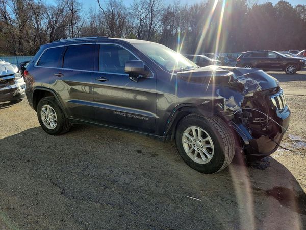 2020 JEEP GRAND CHEROKEE Laredo