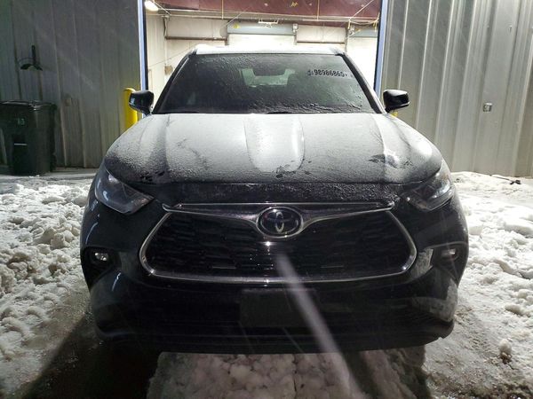 2020 TOYOTA HIGHLANDER Limited