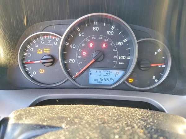 2016 TOYOTA RAV4