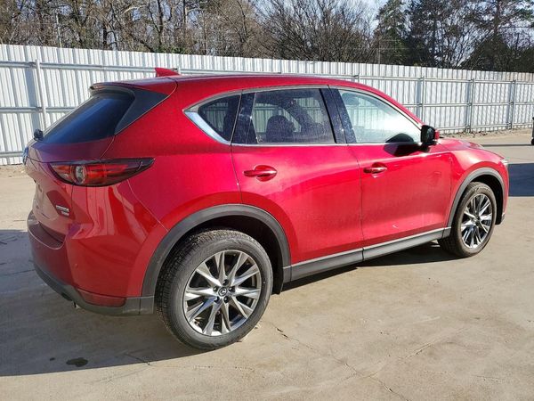 2021 MAZDA CX-5 Signature