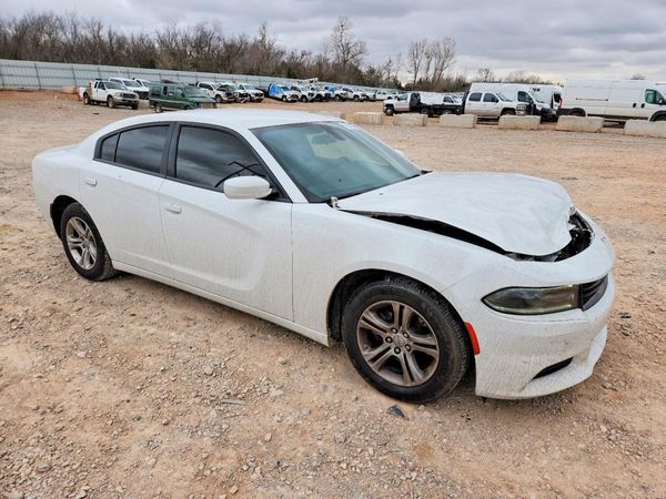 2020 DODGE CHARGER SXT