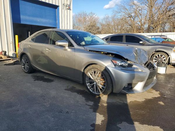 2015 LEXUS IS