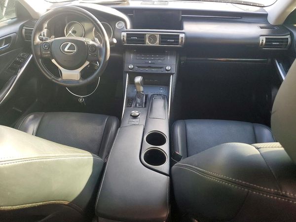 2015 LEXUS IS