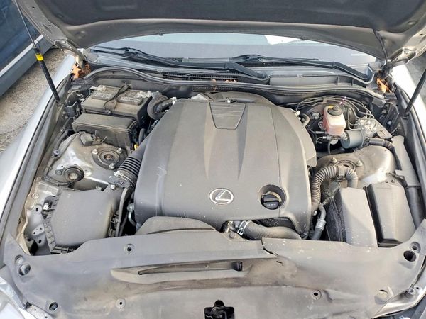 2015 LEXUS IS