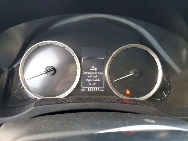 2015 LEXUS IS