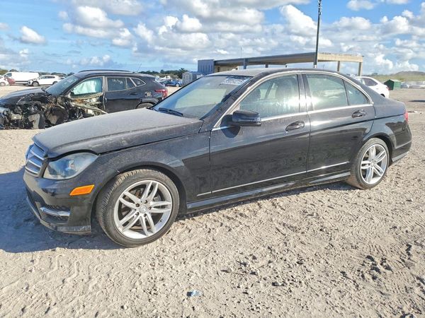 2013 MERCEDES-BENZ C C250