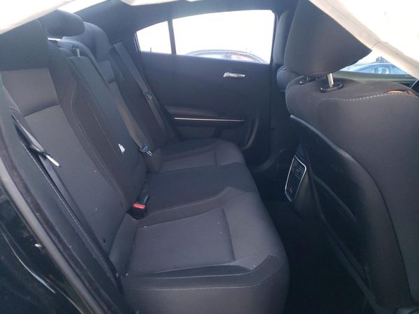 2019 DODGE CHARGER SXT