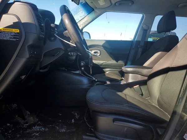 2019 KIA SOUL Base