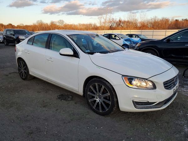 2017 VOLVO S60 Inscription