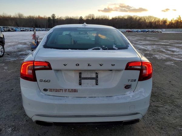 2017 VOLVO S60 Inscription