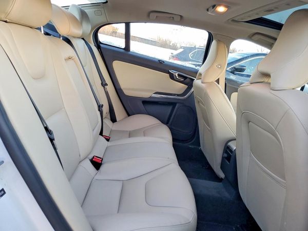 2017 VOLVO S60 Inscription