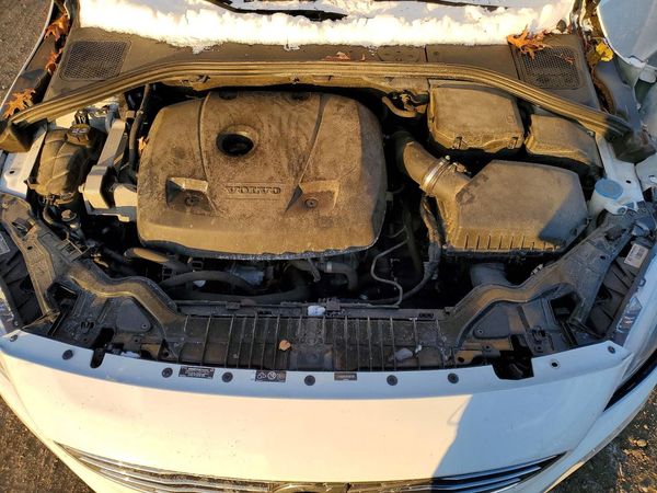 2017 VOLVO S60 Inscription