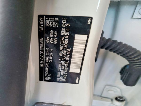 2017 VOLVO S60 Inscription
