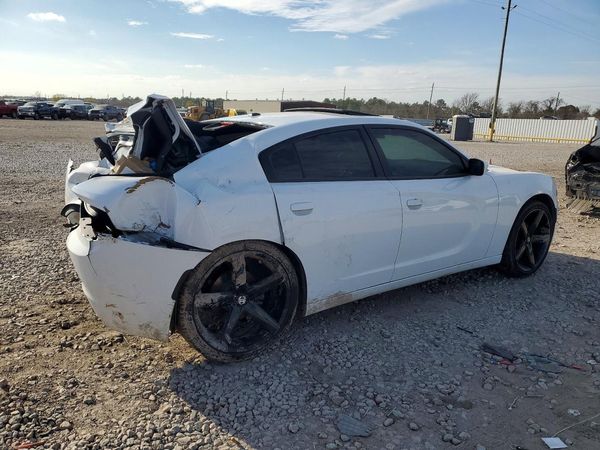 2019 DODGE CHARGER SXT