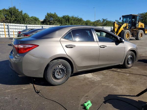 2018 TOYOTA COROLLA