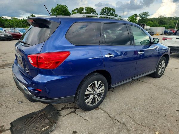 2018 NISSAN PATHFINDER