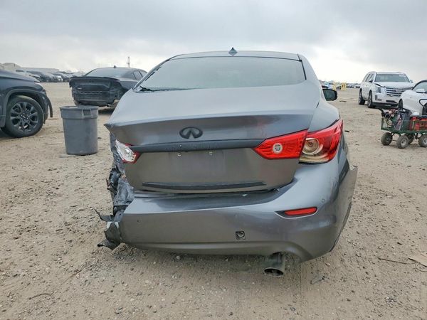 2017 INFINITI Q50